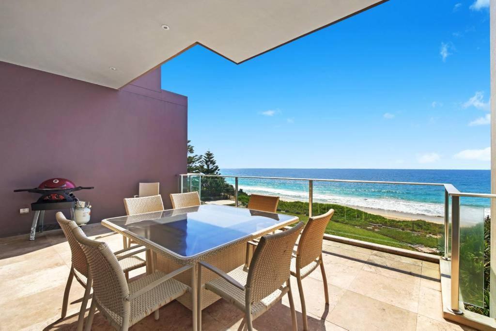 شقة Beach And Ocean Front Penthouse With Wifi And Parking المدخل المظهر الخارجي الصورة